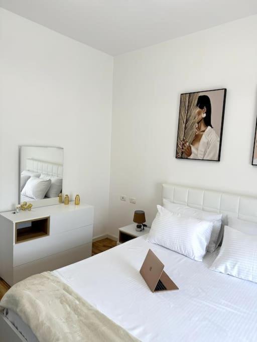Sol Apartments - 2 Bedrooms Шкодер Экстерьер фото